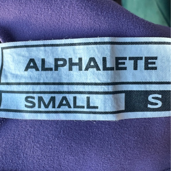 Alphalete AURA STRAPPY LONGLINE BRA. Size small. Aster purple. - Picture 7 of 7